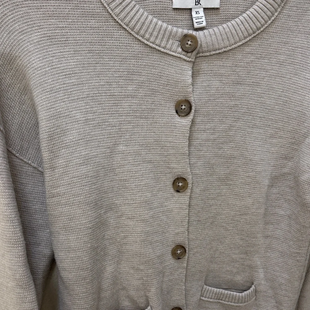 Banana Republic Light Beige Cardigan Sweater - Picture 5 of 8